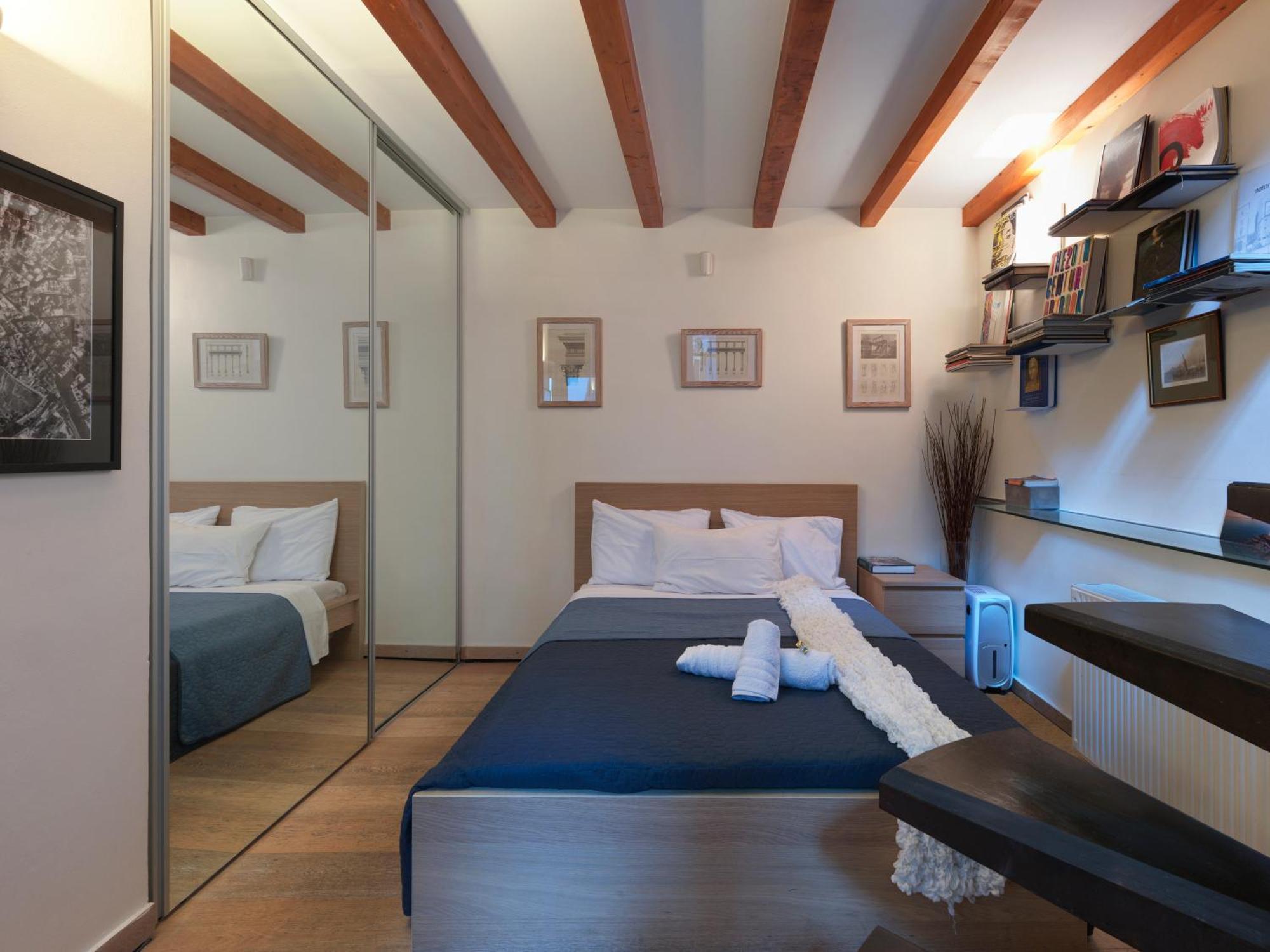 Apartamento Live At The Acropolis Shadow - Under Super Scenic Anafiotika Atenas Exterior foto